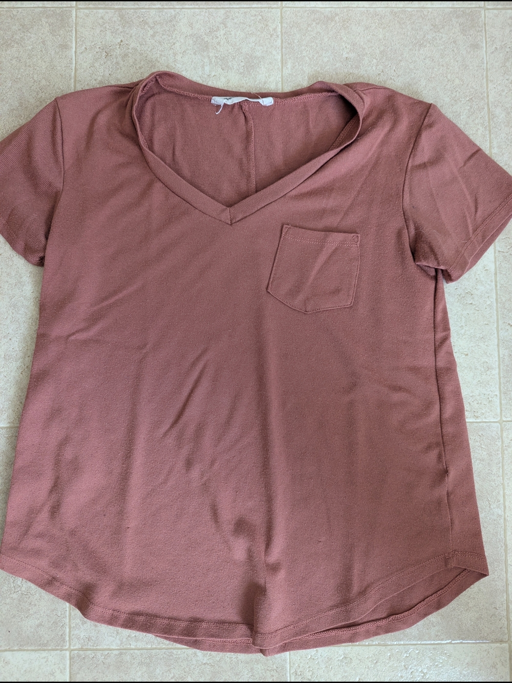 Bluenotes Women's V-Neck Pocket Tee - Mauve